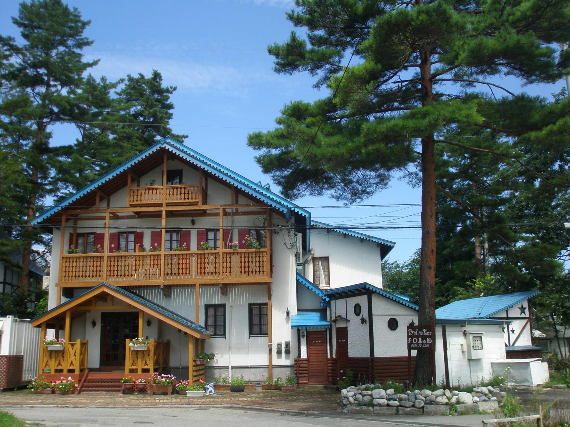 Bed and Breakfast Alpine Wind Хакуба-Мура Экстерьер фото