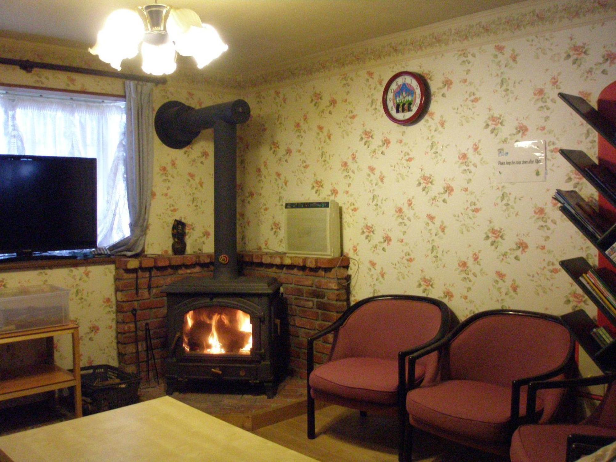 Bed and Breakfast Alpine Wind Хакуба-Мура Экстерьер фото