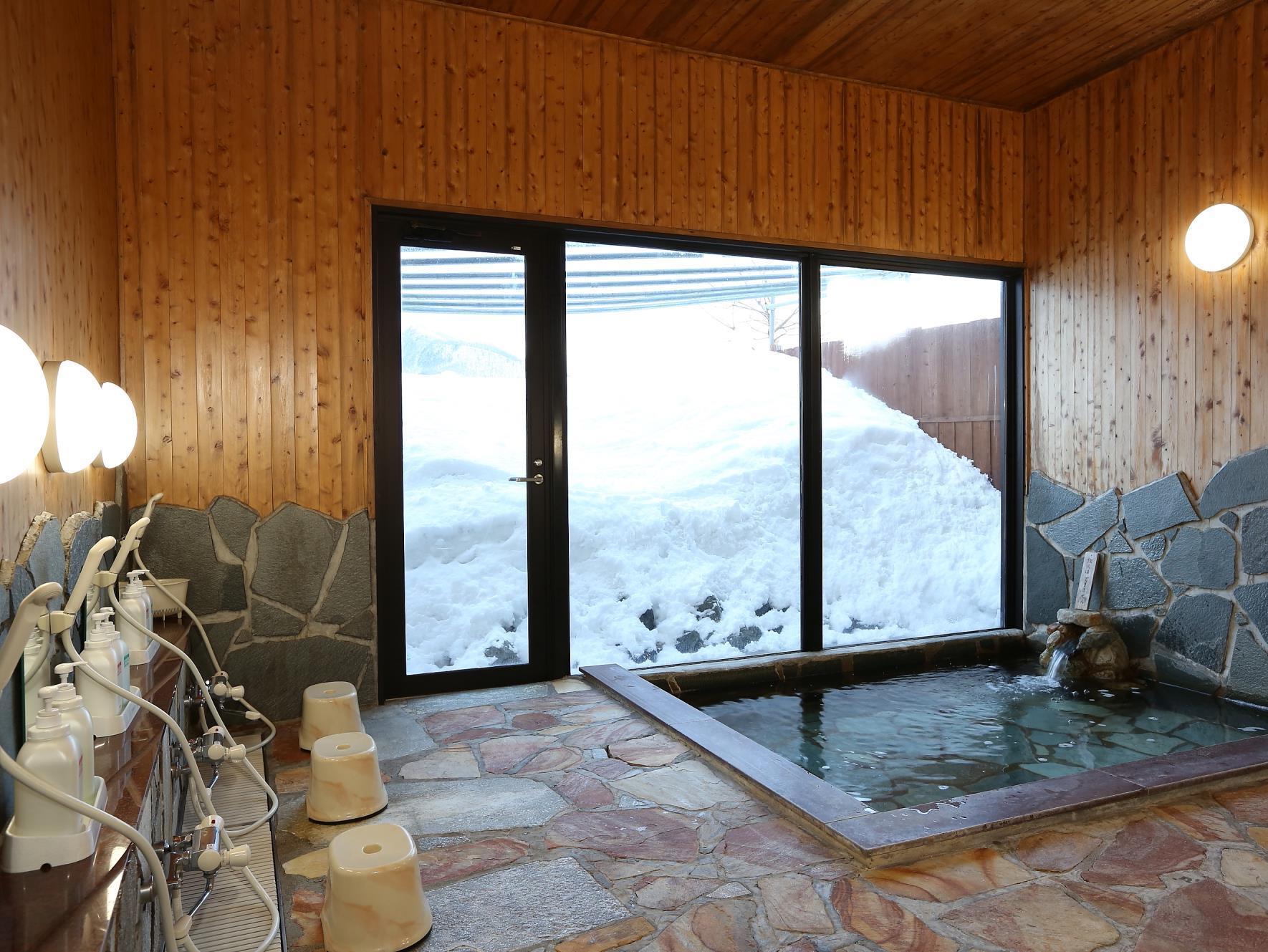 Bed and Breakfast Alpine Wind Хакуба-Мура Экстерьер фото